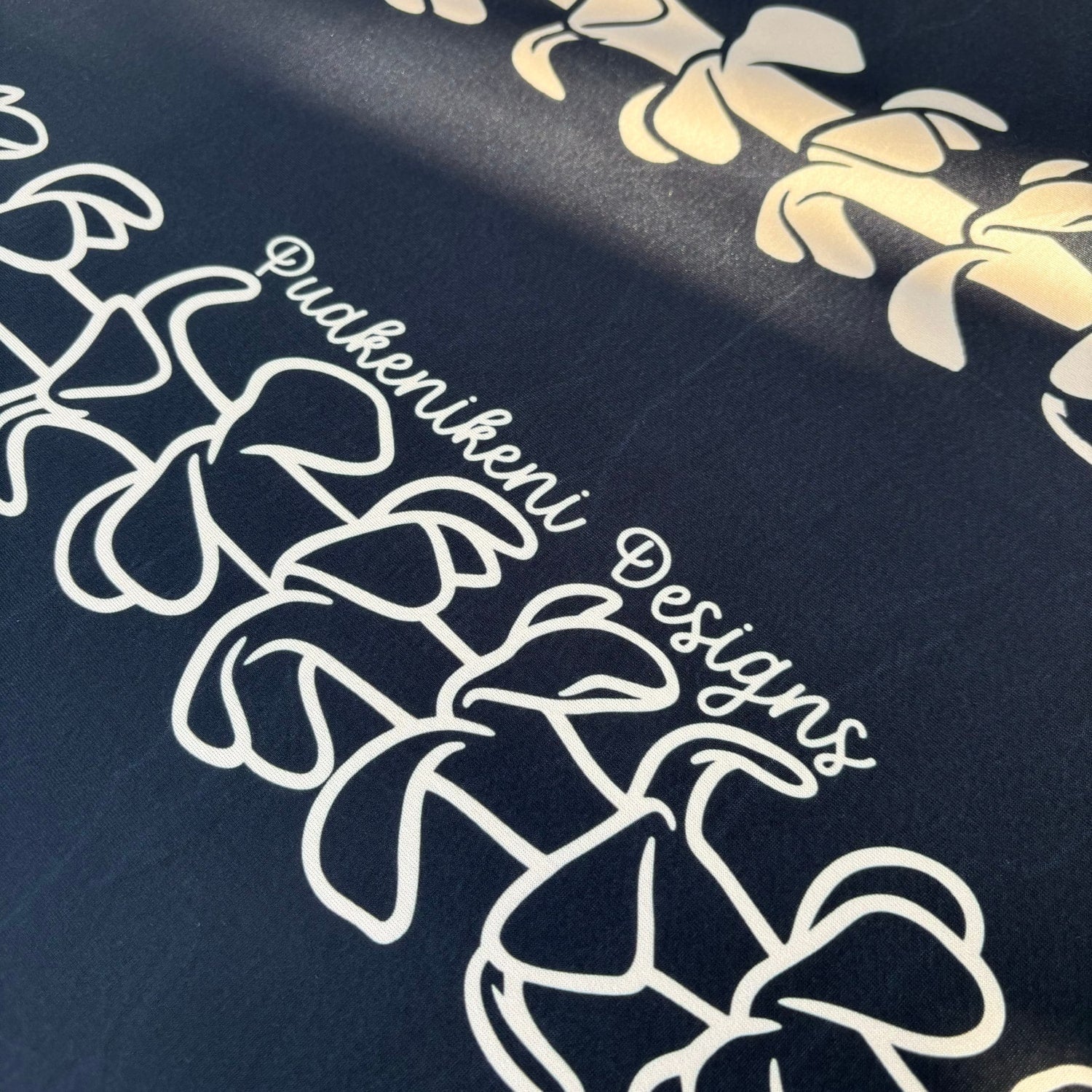 pua kenikeni lei table covers for party, with elastic, tablecloth, fitted for 6 foot table, rectangle - Beige Lei - from Puakenikeni Designs close up