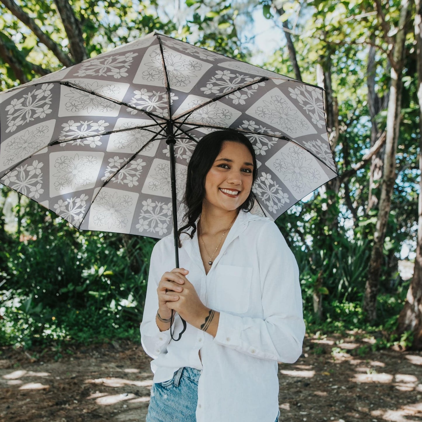 Travel Umbrella - Beige Quilt - Puakenikeni Box November 2024 from Puakenikeni Designs under view