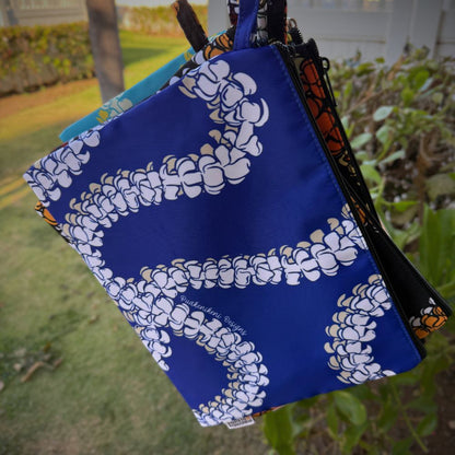 Holoholo Pouch (Kula Blue & White)