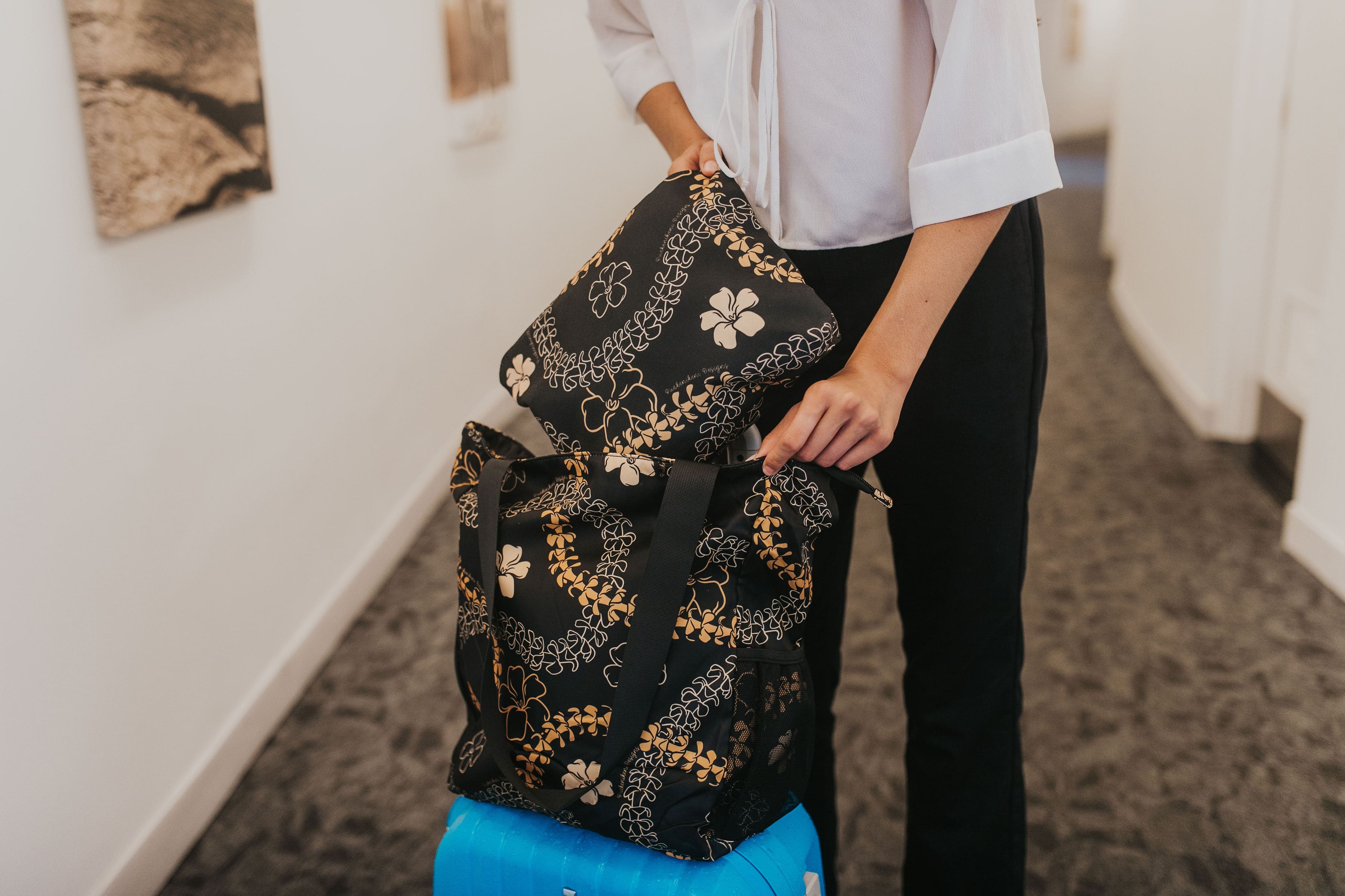 Puakenikeni Designs® | Bags, Lei T-Shirts & Subscription Boxes